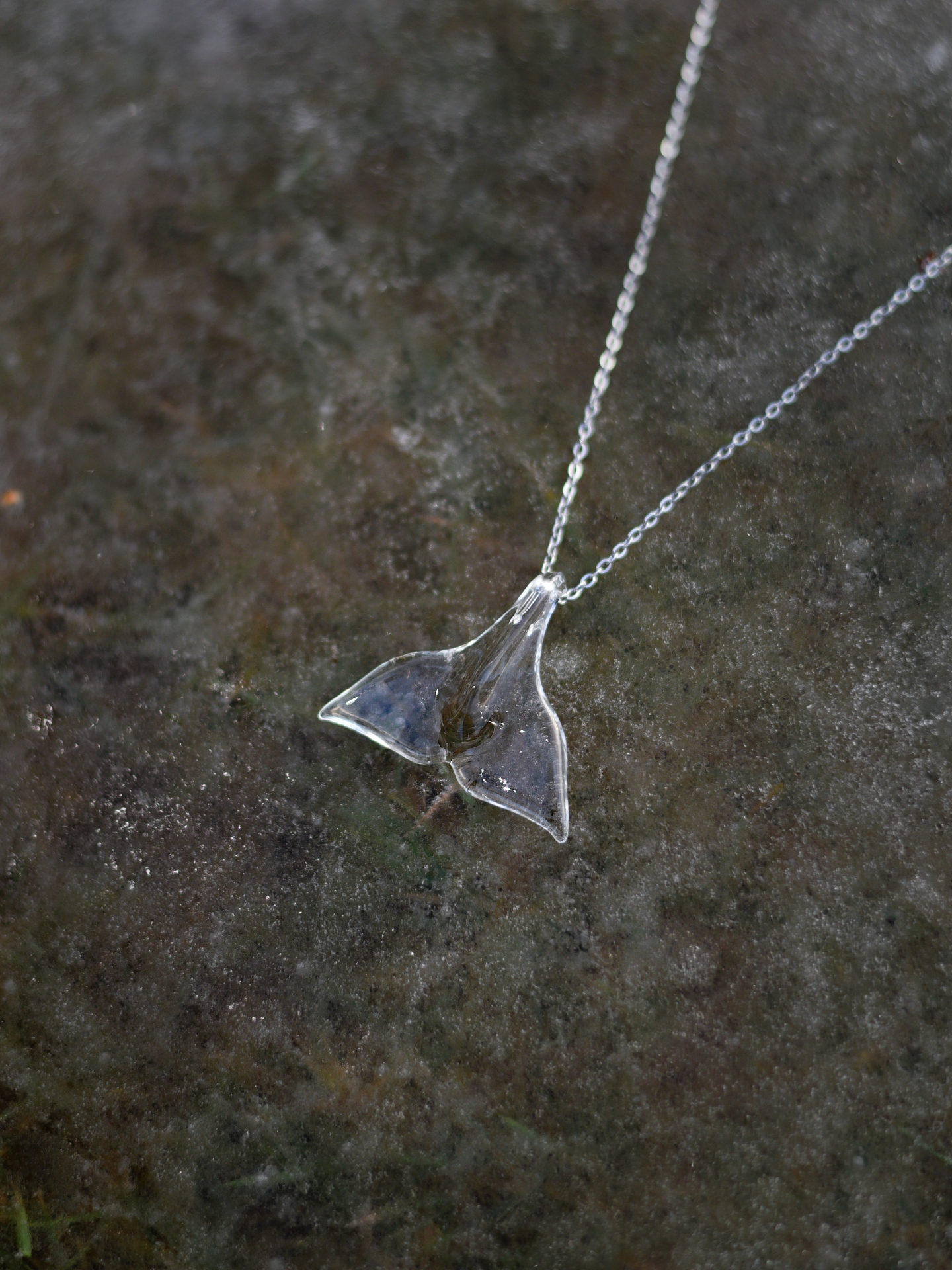 glass whale fluke necklace - Image 7