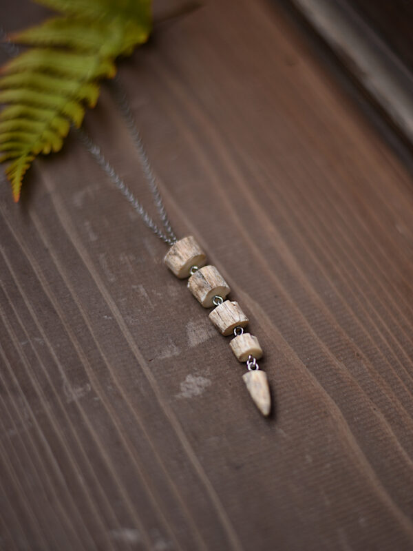 hreintarfur necklace - Image 2