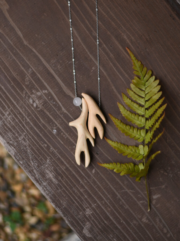 kiekerรถ necklace
