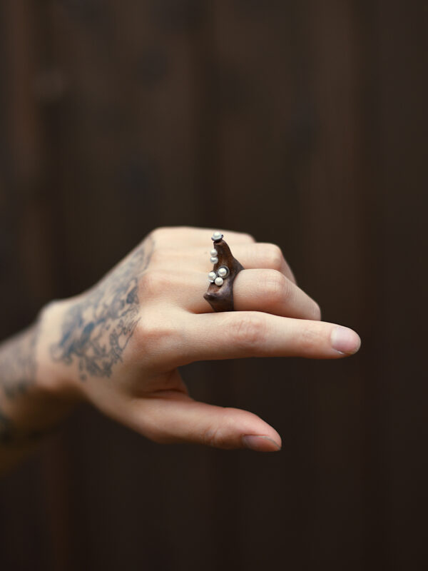 peurakka walnut ring - Image 3